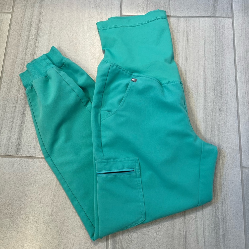 FIGS Maternity Zamora XS Surgical Green Scrub Pants